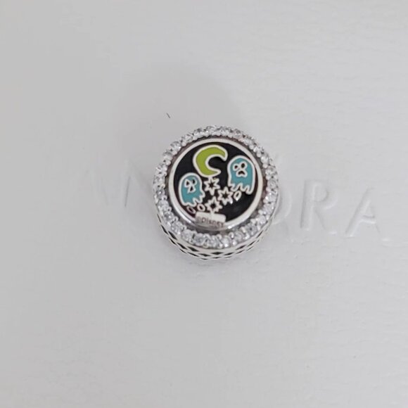 Pandora Parks Halloween Mickey Peek A Boo Ghost Mouse Exclusive Bead Charm S925 - Picture 2 of 5